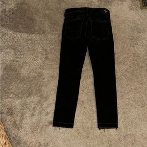 black american eagle jeans